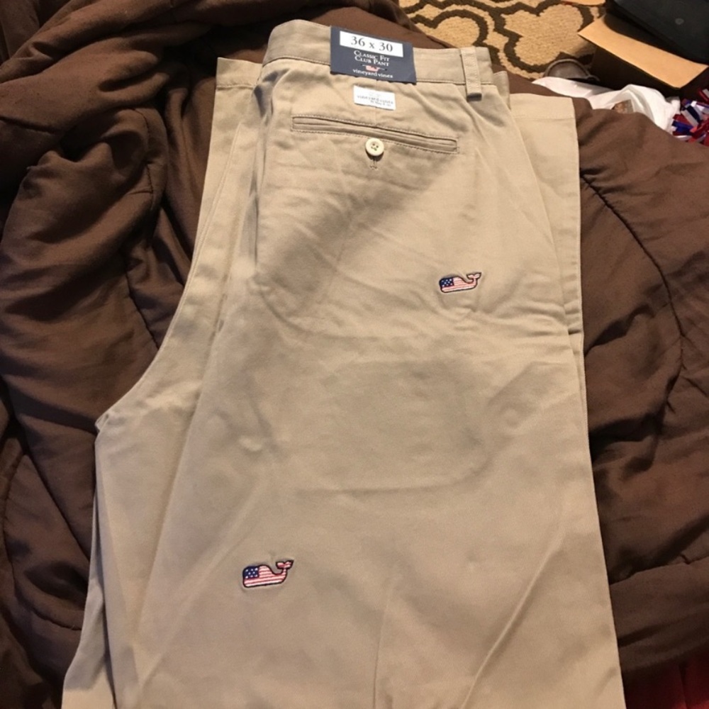 Vineyard Vines Classic Fit Pants with Whales